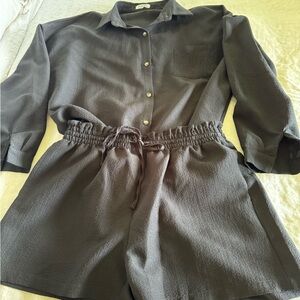 Blouse and Short Set with pockets